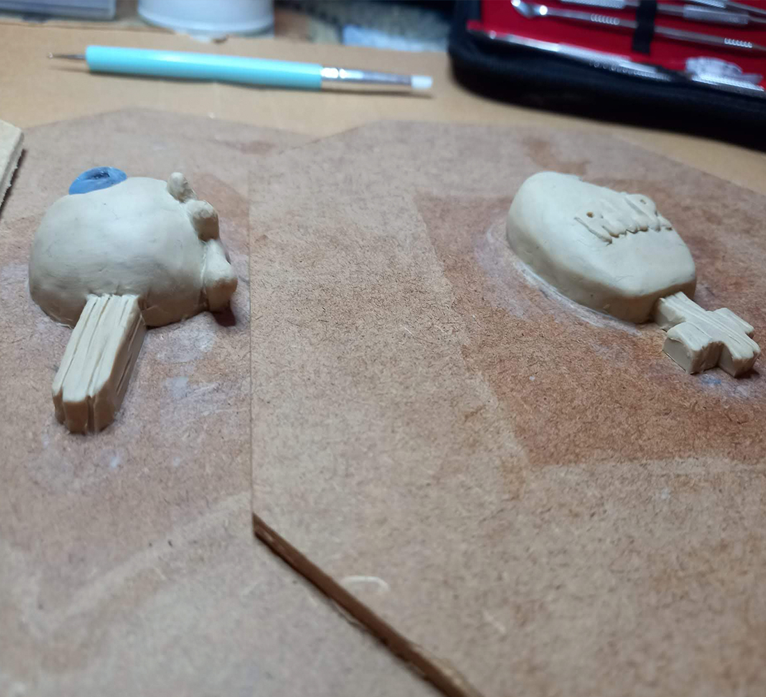 modelando imanes para sacar moldes